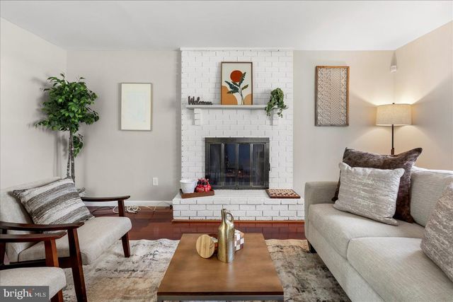 1111 MIRGA CIR, Baltimore, MD 21207