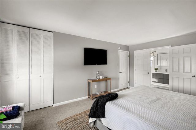 1111 MIRGA CIR, Baltimore, MD 21207