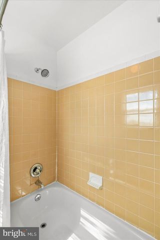 1111 MIRGA CIR, Baltimore, MD 21207