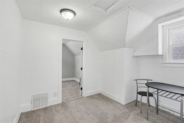 239 E Isabella Avenue, Muskegon, MI 49442