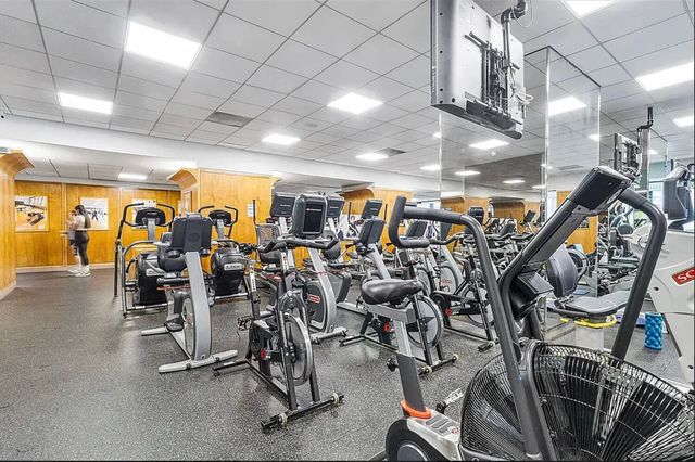 303 E 57th St Apt 7E, New York City, NY 10022
