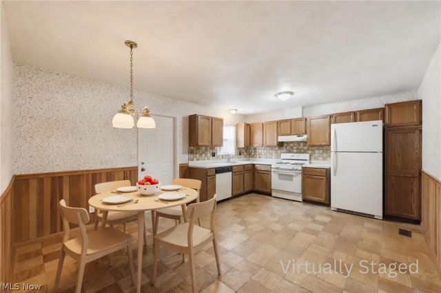 5179 Franklyn Boulevard B, Willoughby, OH 44094