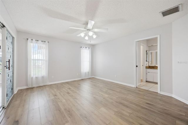 25904 NEWCOMBE CIRCLE, Leesburg, FL 34748