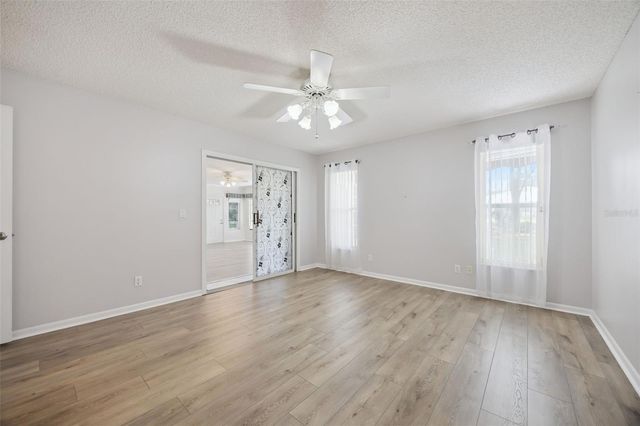 25904 NEWCOMBE CIRCLE, Leesburg, FL 34748