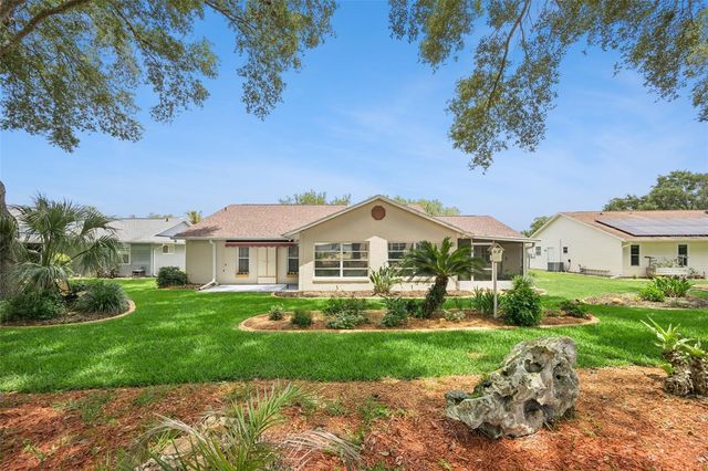 25904 NEWCOMBE CIRCLE, Leesburg, FL 34748