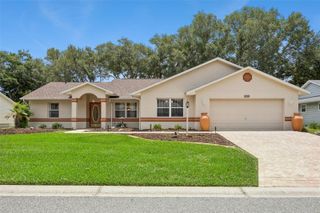 25904 NEWCOMBE CIRCLE, Leesburg, FL 34748