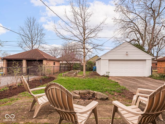 1139 N Hawthorne Lane, Indianapolis, IN 46219