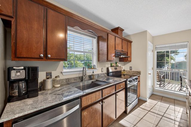 9624 N Bay Road, Foley, AL 36535