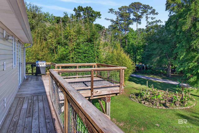 9624 N Bay Road, Foley, AL 36535