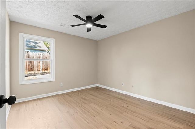 1914 Brittania Circle, Woodstock, GA 30188