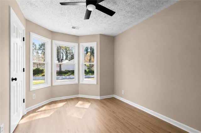 1914 Brittania Circle, Woodstock, GA 30188