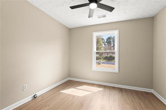 1914 Brittania Circle, Woodstock, GA 30188