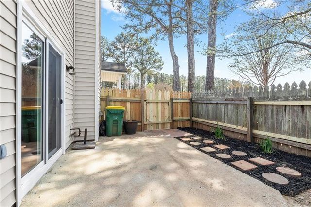 1914 Brittania Circle, Woodstock, GA 30188
