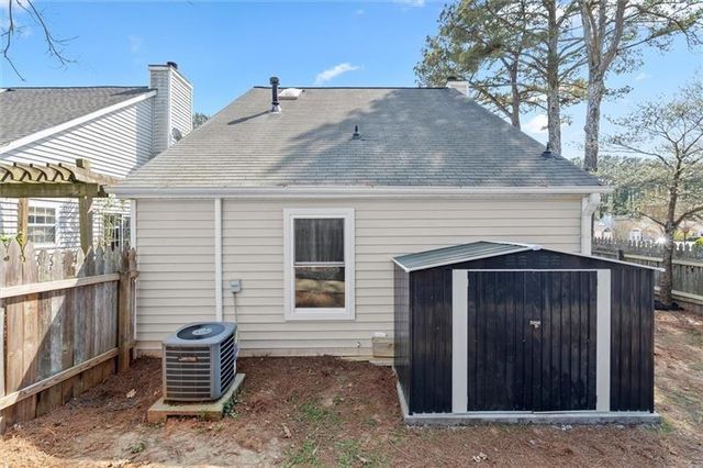 1914 Brittania Circle, Woodstock, GA 30188