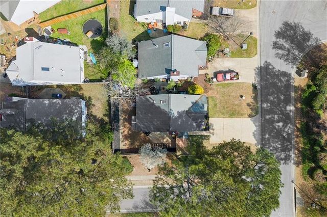 1914 Brittania Circle, Woodstock, GA 30188