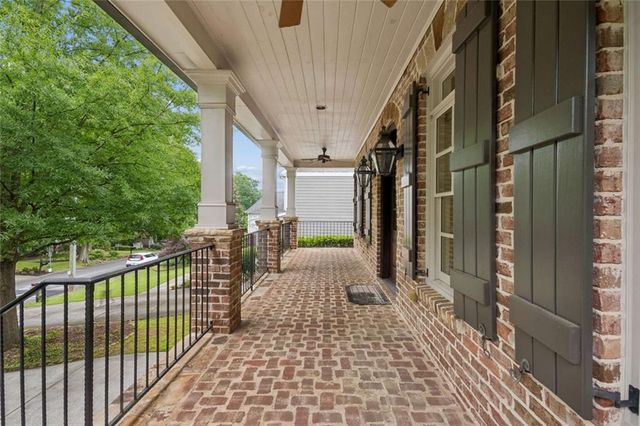 1142 Pine Grove Avenue NE, Brookhaven, GA 30319