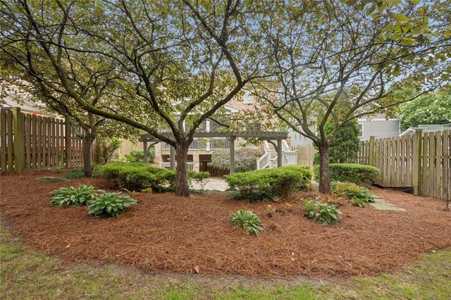 1142 Pine Grove Avenue NE, Brookhaven, GA 30319