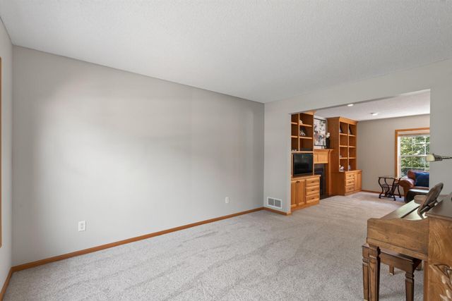 1945 Clearwater Road, Waconia, MN 55387