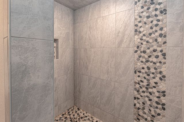 533 Limestone Circle, Mabank, TX 75147