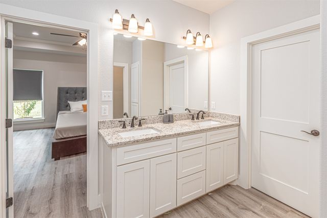 533 Limestone Circle, Mabank, TX 75147