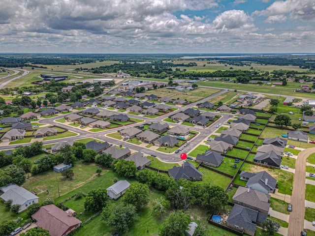 533 Limestone Circle, Mabank, TX 75147
