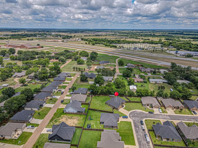 533 Limestone Circle, Mabank, TX 75147