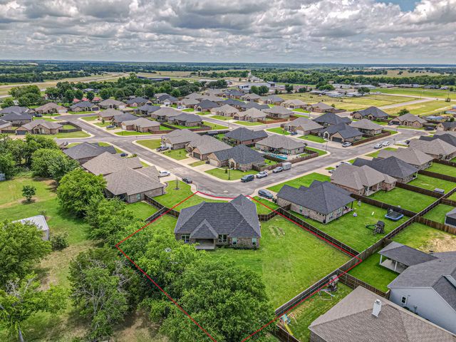 533 Limestone Circle, Mabank, TX 75147