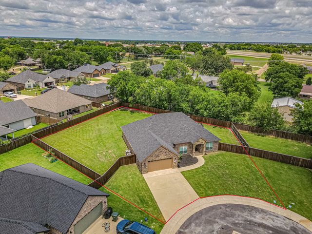 533 Limestone Circle, Mabank, TX 75147