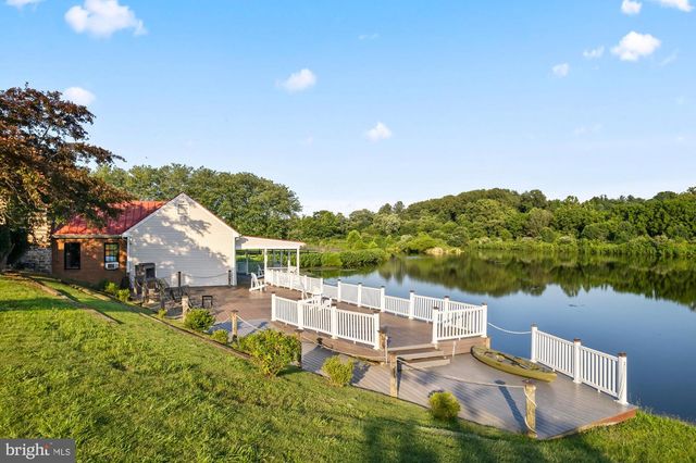 15164 BERLIN TPKE, Purcellville, VA 20132