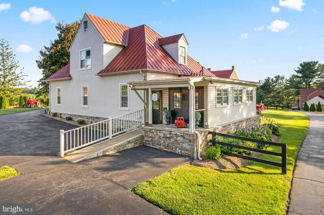 15164 BERLIN TPKE, Purcellville, VA 20132