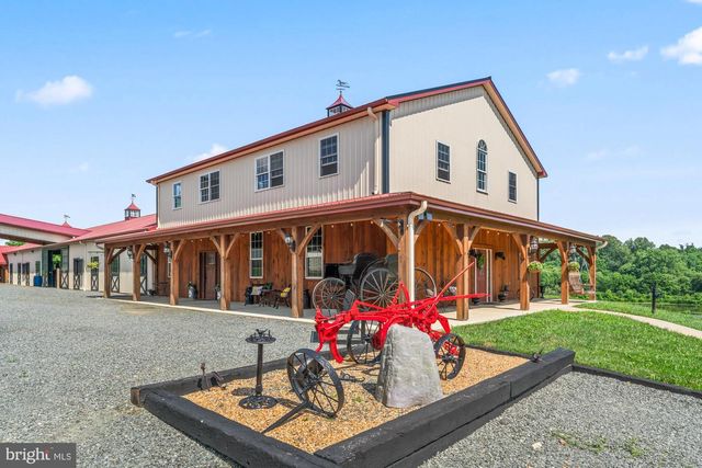 15164 BERLIN TPKE, Purcellville, VA 20132