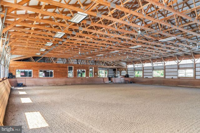 15164 BERLIN TPKE, Purcellville, VA 20132