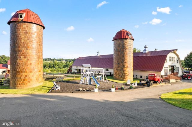 15164 BERLIN TPKE, Purcellville, VA 20132