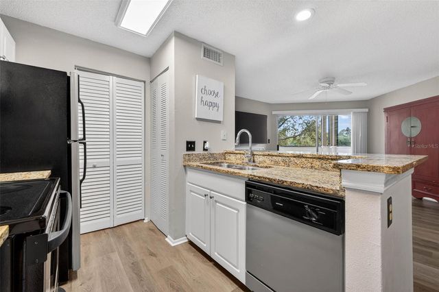 115 112TH AVENUE NE 603, St Petersburg, FL 33716