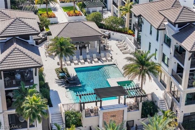 1130 3rd AVE S 105, Naples, FL 34102