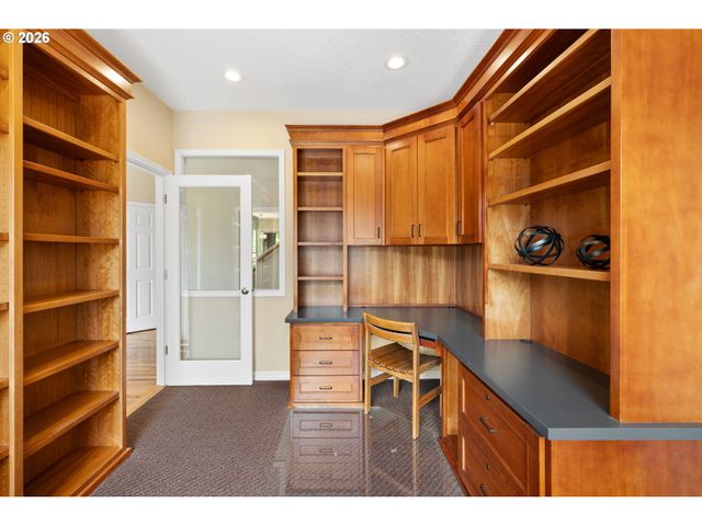 11614 Sw 31ST Ct, Portland, OR 97219
