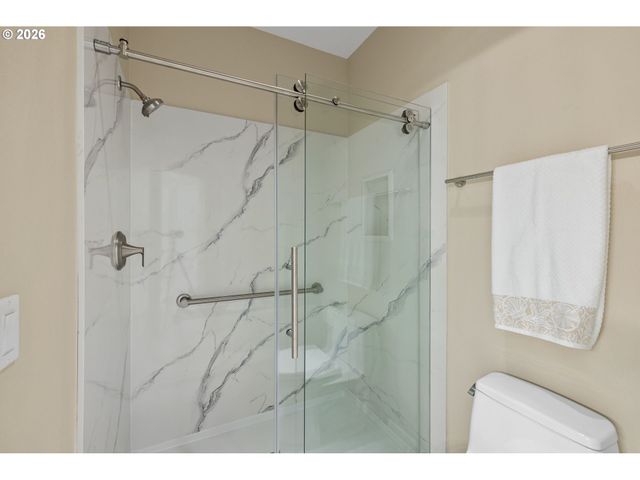 11614 Sw 31ST Ct, Portland, OR 97219