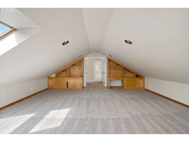 11614 Sw 31ST Ct, Portland, OR 97219