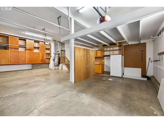 11614 Sw 31ST Ct, Portland, OR 97219