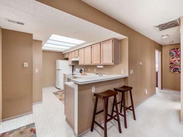 3827 Mill Stream Drive, 20, Hilliard, OH 43026