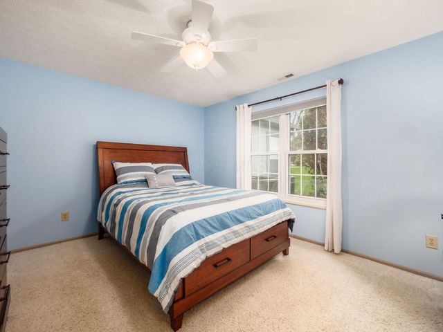 3827 Mill Stream Drive, 20, Hilliard, OH 43026