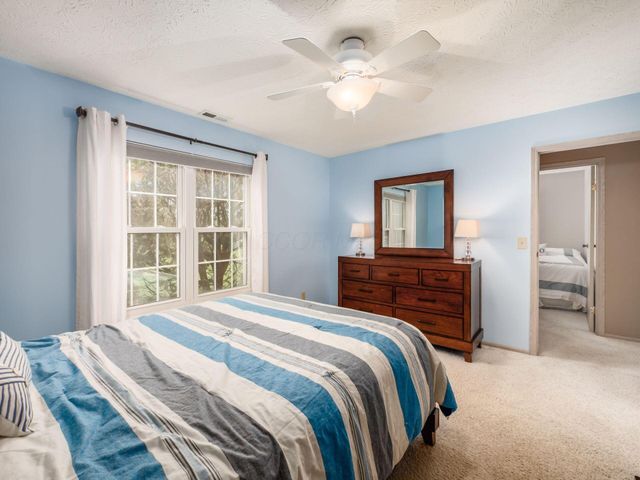 3827 Mill Stream Drive, 20, Hilliard, OH 43026