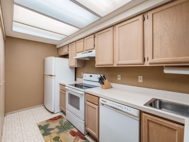 3827 Mill Stream Drive, 20, Hilliard, OH 43026