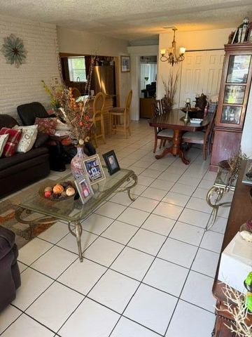 2227 WILEY Court, Hollywood, FL 33020