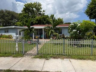 2227 WILEY Court, Hollywood, FL 33020