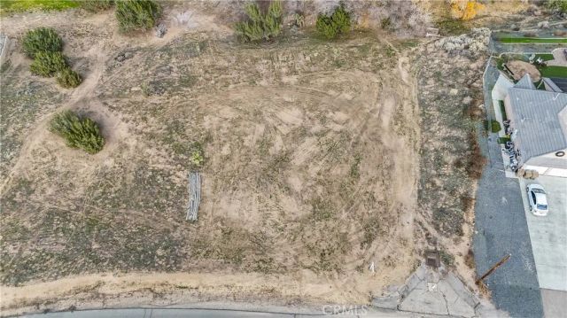 16 Bangor, Hesperia, CA 92345