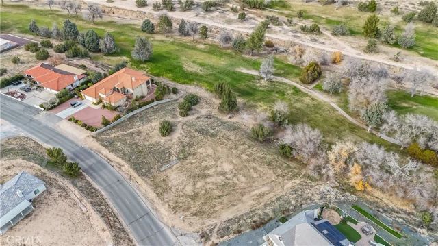 16 Bangor, Hesperia, CA 92345