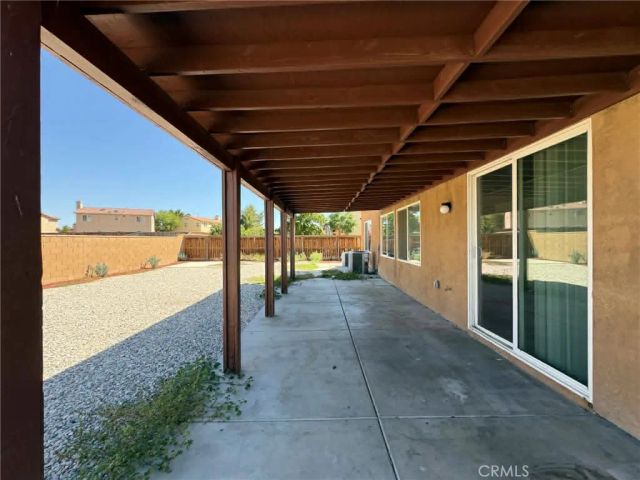 15899 Yosemite Street, Victorville, CA 92394