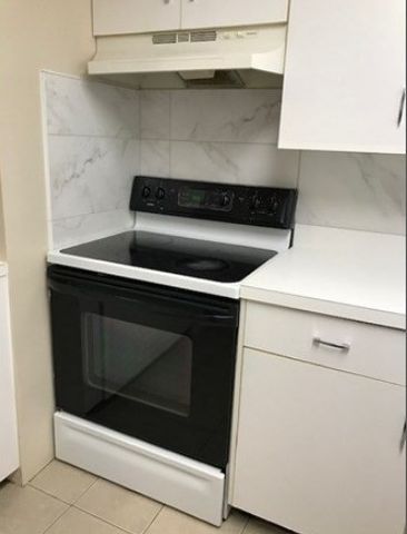 20 Webb Pl 2C, Mansfield, MA 02048