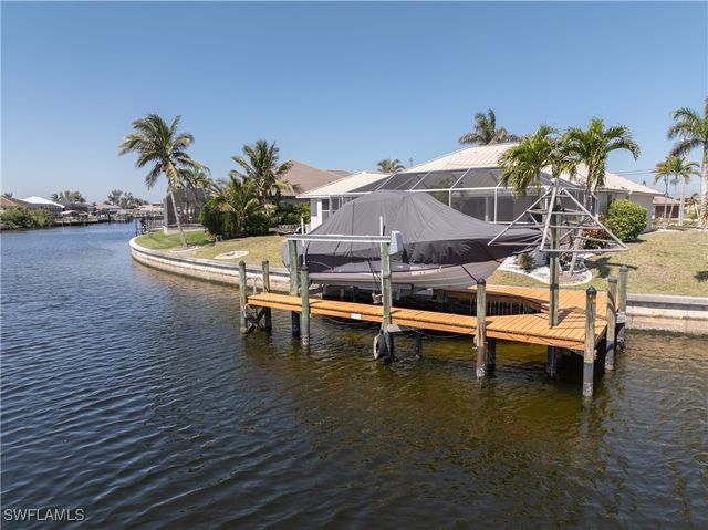 1001 NW 35th AVE, Cape Coral, FL 33993